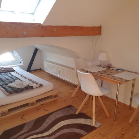 Hotel, Ferienwohnung, Zimmer Бад Дрибург Екстериор снимка